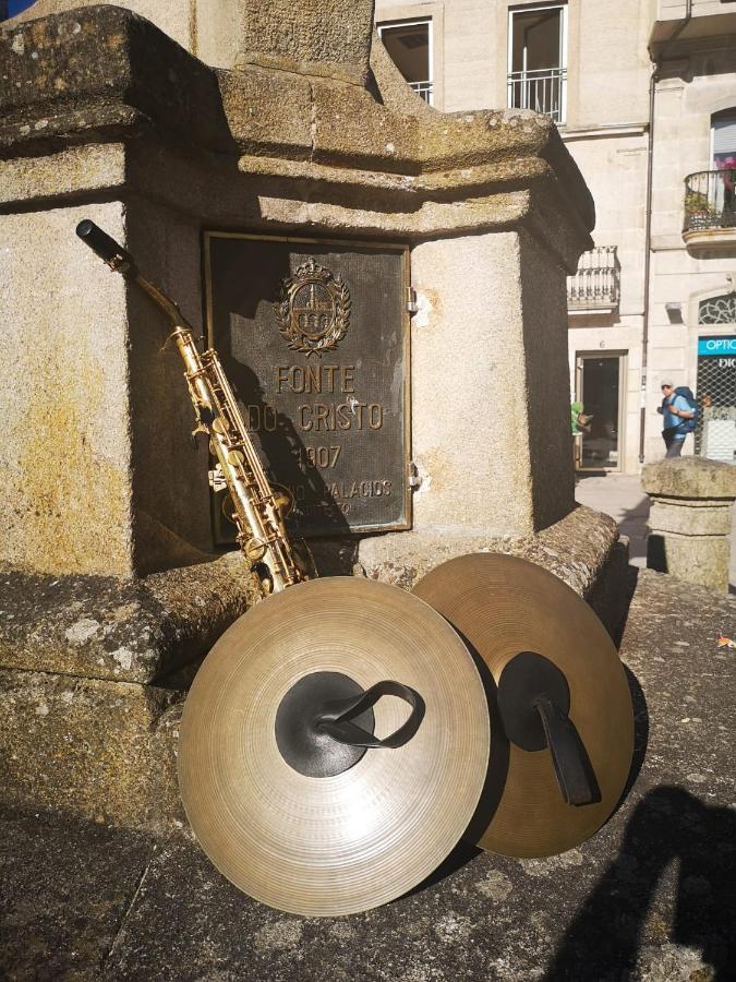 Albergue -Wifi- O Apartamento -No Wifi- Camino Santiago Porrino - En Pleno Centro - City Centre エクステリア 写真