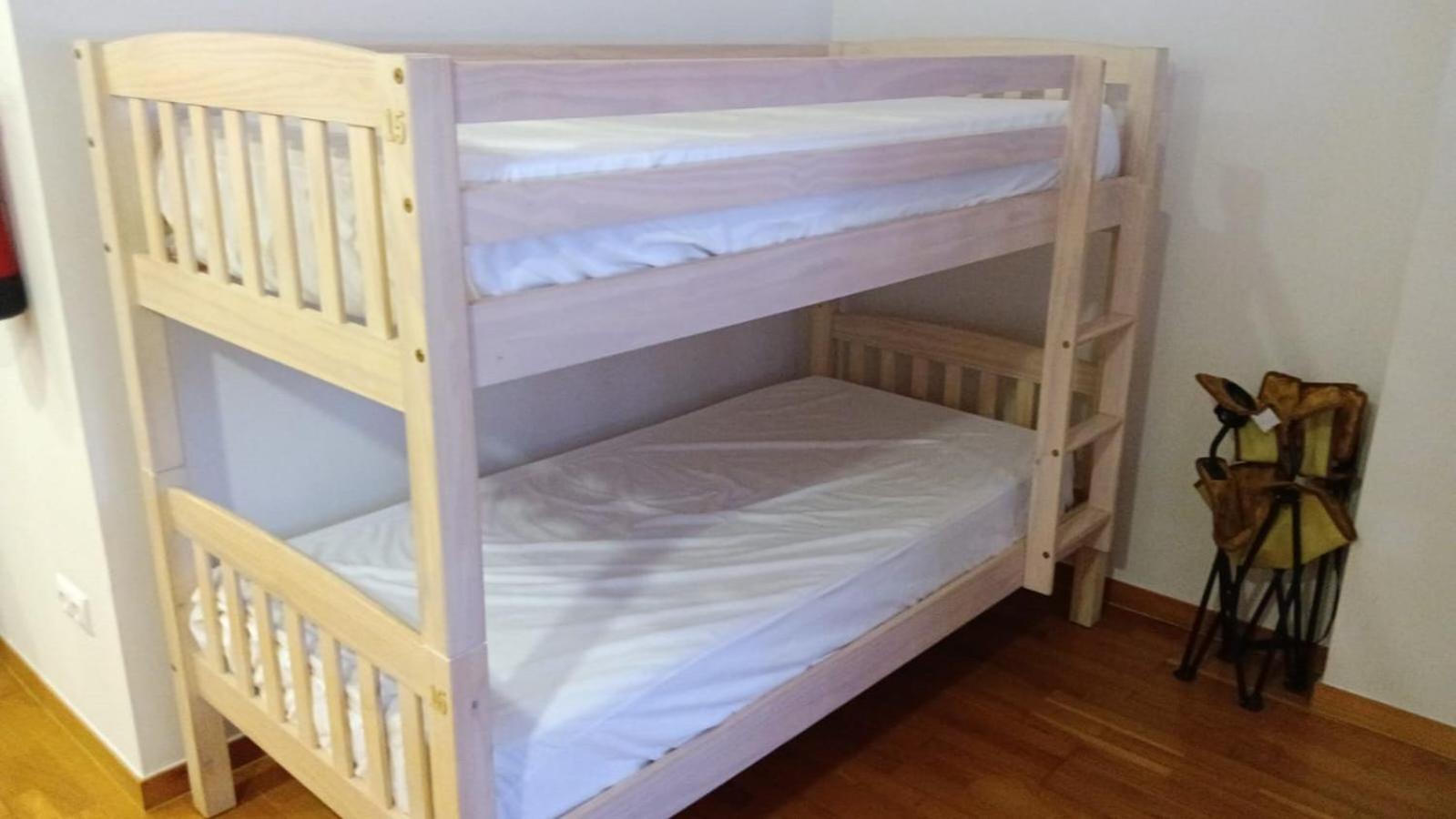 Albergue -Wifi- O Apartamento -No Wifi- Camino Santiago Porrino - En Pleno Centro - City Centre エクステリア 写真